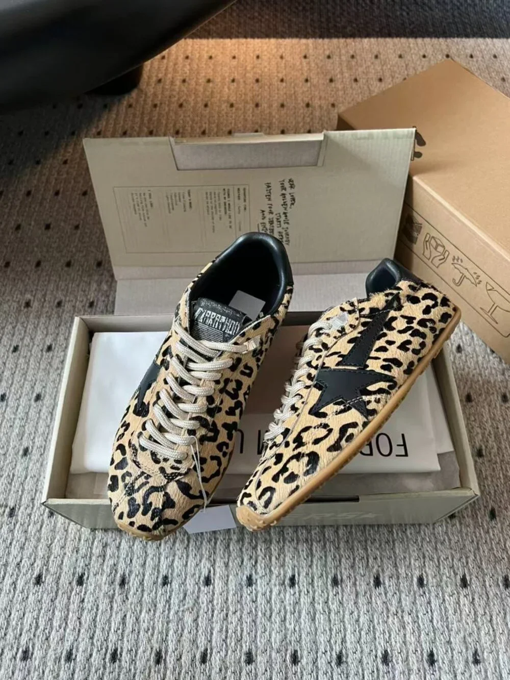 Golden Goose Marathon Speed Leopard Print Star Sneakers EU 39 - Picture 3 of 8
